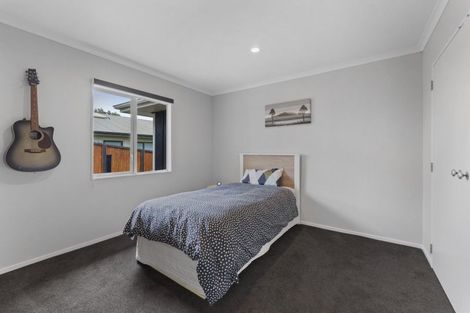 Photo of property in 58 Wood Leigh, Paraparaumu Beach, Paraparaumu, 5032
