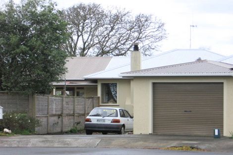 Photo of property in 6 Harrow Place, Hokowhitu, Palmerston North, 4410
