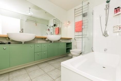 Photo of property in Elizabeth Street Chapel, 4/6 Elizabeth Street, Mount Victoria, Wellington, 6011