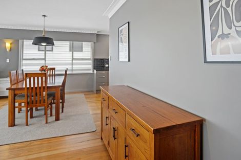 Photo of property in 18a Tiroroa Avenue, Te Atatu South, Auckland, 0610