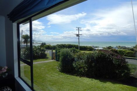 Photo of property in 22 Chambers Street, Kakanui, Oamaru, 9495