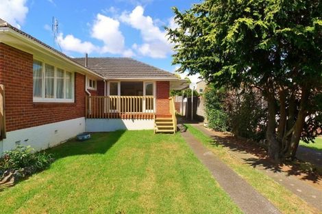 Photo of property in 14 Fairleigh Avenue, Mount Albert, Auckland, 1025