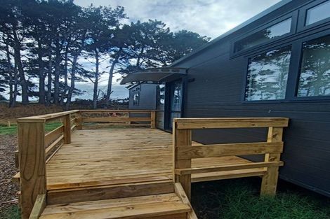 Photo of property in 32 Forest Road, Waitarere Beach, Levin, 5510