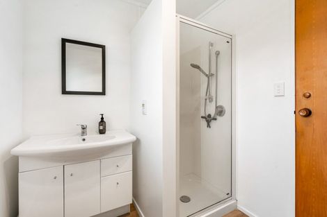 Photo of property in 37 James Cook Street, Havelock North, 4130