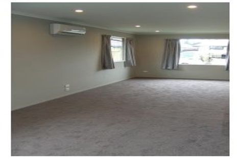 Photo of property in 15 Te Whariki Street, Marshland, Christchurch, 8083