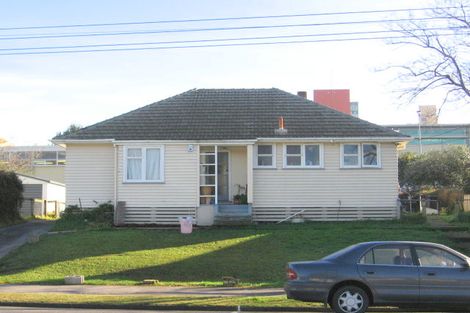 Photo of property in 19 Lorne Street, Melville, Hamilton, 3206