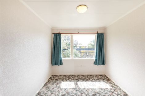 Photo of property in 1 Charwell Place, Highbury, Palmerston North, 4412
