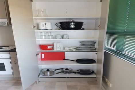 Photo of property in Mclean Towers, 2f/3 Shakespeare Road, Napier South, Napier, 4110