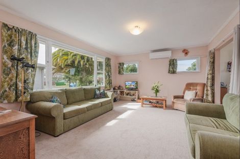 Photo of property in 15 Sefton Avenue, Highbury, Palmerston North, 4412