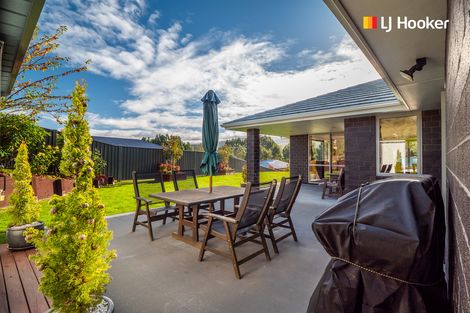 Photo of property in 38 Grandvista Drive, Green Island, Dunedin, 9018