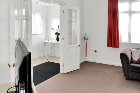 Photo of property in 732 Tremaine Avenue, Palmerston North, 4414