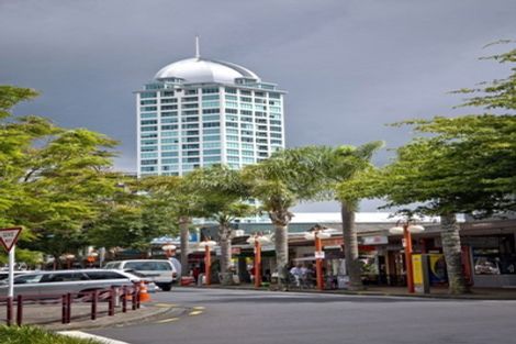 Photo of property in Sentinel Apartments, 1305/3 Northcroft Street, Takapuna, Auckland, 0622