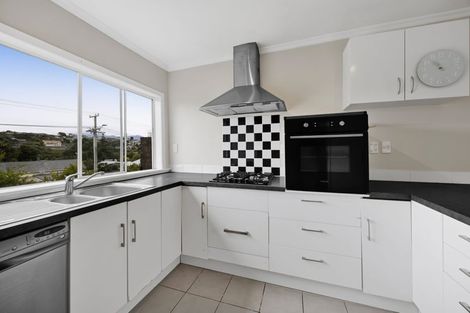 Photo of property in 64 Ngamotu Road, Spotswood, New Plymouth, 4310