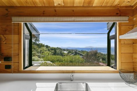 Photo of property in 13 Kamahi Terrace, Omori, Turangi, 3381