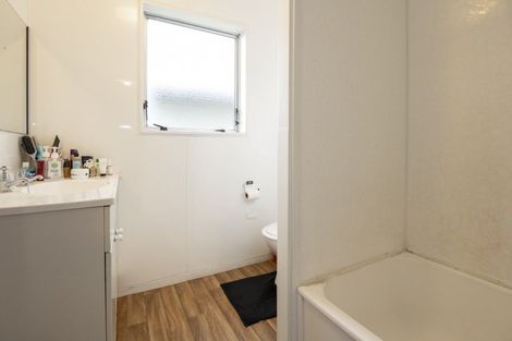 Photo of property in 320a Flaxmere Avenue, Flaxmere, Hastings, 4120