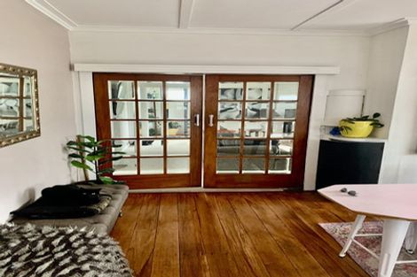 Photo of property in 69 Domett Street, Opunake, 4616