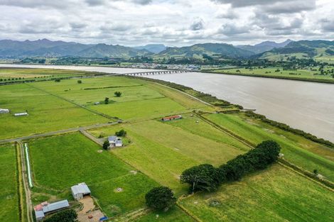 Photo of property in 40 Old Ferry Road, Orongo, Thames, 3574