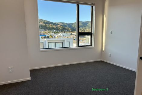 Photo of property in 12 Kamahi Place, Paraparaumu, 5032