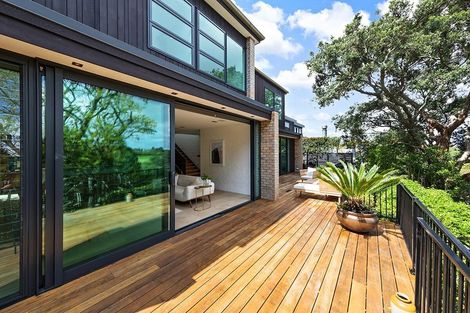 Photo of property in 48a Sunny Brae Crescent, Westmere, Auckland, 1022