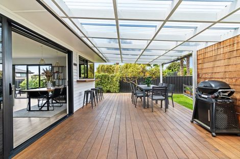 Photo of property in 38 King Street, Taradale, Napier, 4112
