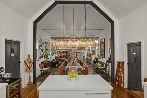 Photo of property in 17 School Road, Clive, 4102