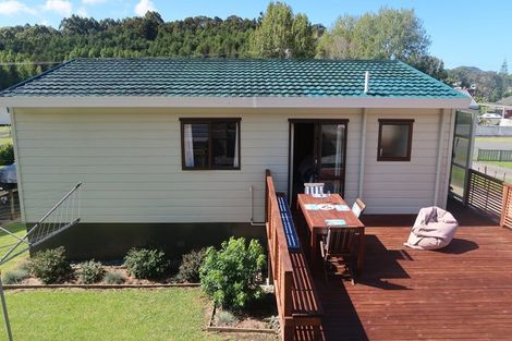 Photo of property in 16 Wharua Road, Oakura, Hikurangi, 0184