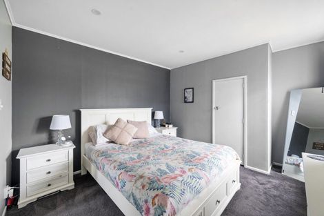 Photo of property in 2/608 Heretaunga Street East, Parkvale, Hastings, 4122