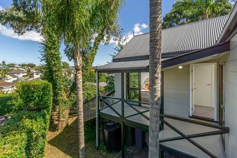Photo of property in 8 Bellcroft Place, Belmont, Auckland, 0622