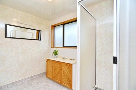 Photo of property in 11 Lakewood Drive, Burwood, Christchurch, 8083