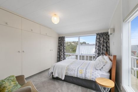 Photo of property in 46 Harbour View Road, Harbour View, Lower Hutt, 5010