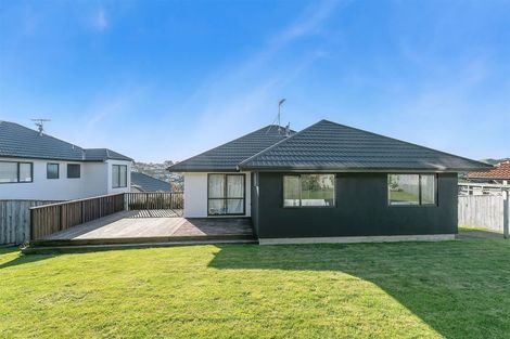 Photo of property in 24 Aotea Drive, Aotea, Porirua, 5024