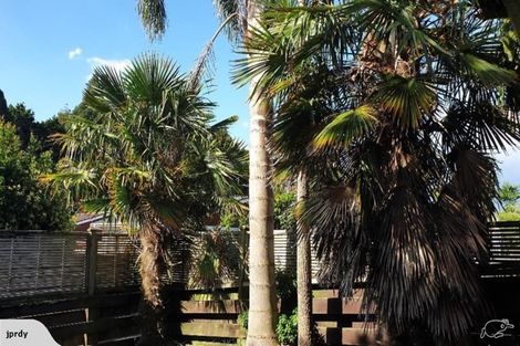 Photo of property in 1/22a Kelvyn Grove, Hillpark, Auckland, 2102