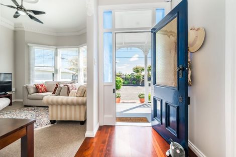 Photo of property in 20 Bell Street, Otaki, 5512