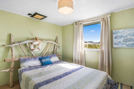 Photo of property in 16 Hall Street, Motunau, Waipara, 7387