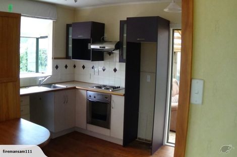 Photo of property in 17 Runuku Grove, Turangi, 3334