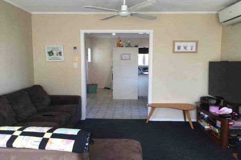 Photo of property in 11 Laws Place, Pirimai, Napier, 4112