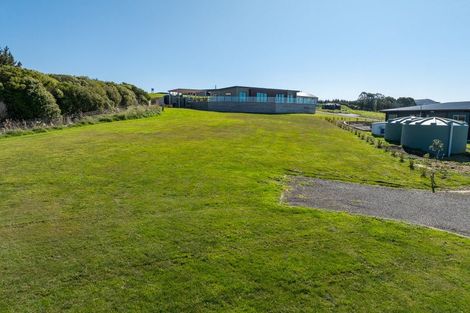 Photo of property in 3 Knoyle Road, Riversdale Beach, Masterton, 5872
