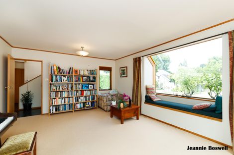 Photo of property in 8 Caccia Birch Lane, Hokowhitu, Palmerston North, 4410