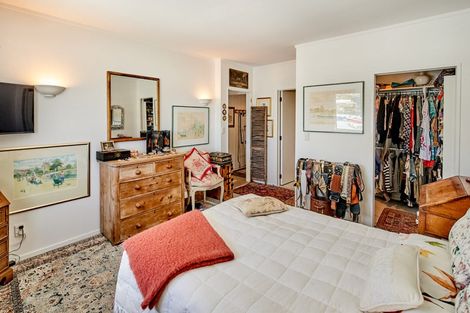 Photo of property in Tennyson Apartments, 4/25 Tennyson Street, Te Aro, Wellington, 6011