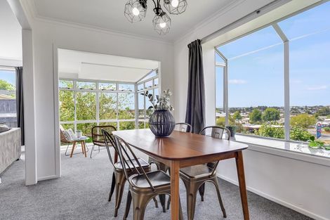 Photo of property in 9 Beaumaris Place, Dinsdale, Hamilton, 3204