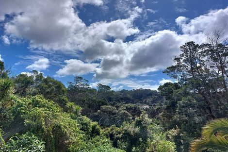 Photo of property in 2/14 Spinella Drive, Bayview, Auckland, 0629