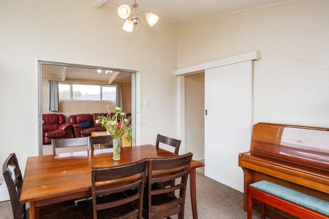 Photo of property in 30 Kennedy Avenue, Feilding, 4702
