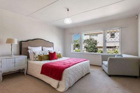 Photo of property in 5/8 Tawera Road, Greenlane, Auckland, 1051