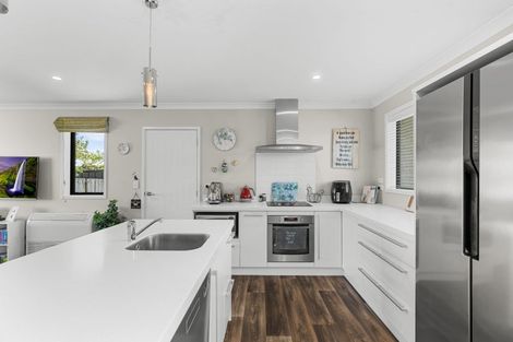 Photo of property in 1/396 Bower Avenue, Parklands, Christchurch, 8083