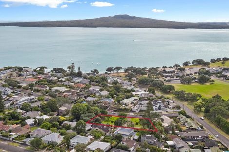 Photo of property in 16-18 Handley Avenue, Narrow Neck, Auckland, 0624