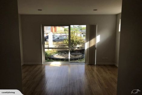 Photo of property in 4 Ballyboe Place, Pinehill, Auckland, 0632