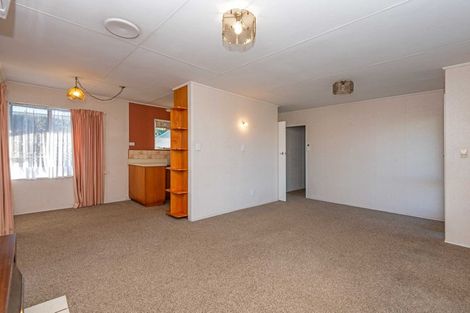 Photo of property in 48 Apollo Parade, Milson, Palmerston North, 4414