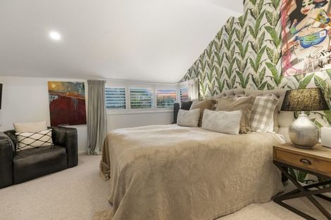 Photo of property in 86 Vipond Road, Stanmore Bay, Whangaparaoa, 0932