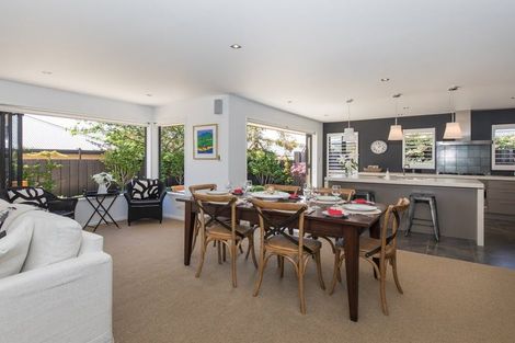 Photo of property in 44 Meadowstone Drive, Wanaka, 9305