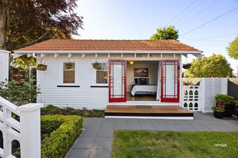 Photo of property in 74 Firth Street, Hamilton East, Hamilton, 3216